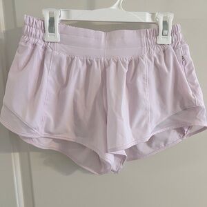 Lululemon Hotty Hot Low Rise Lined 2.5” Shorts